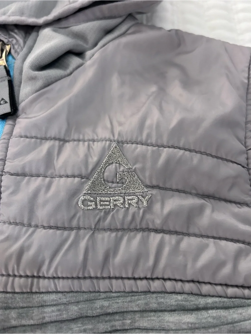 Gerry Weber Gray Hooded Puffer Jacket with Teal Trim. Size Youth L